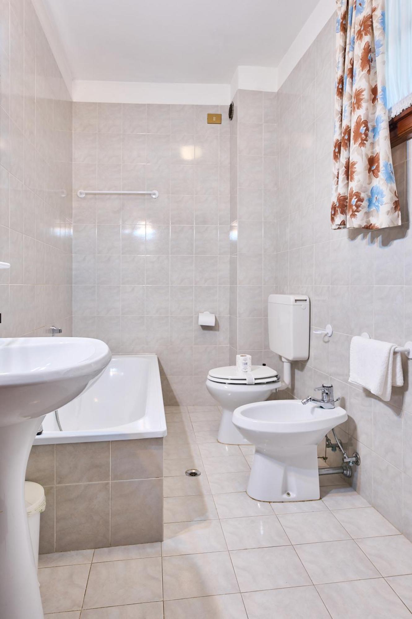 Guest house Conti Formentini 4*