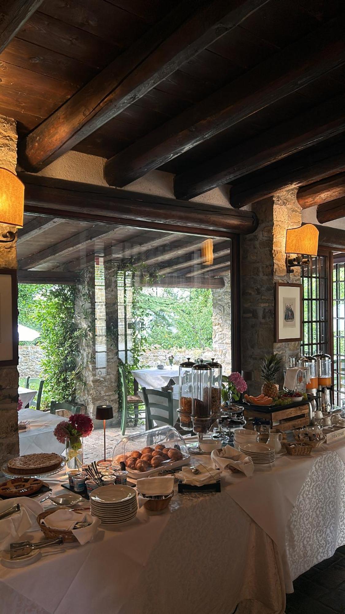 Conti Formentini Guest house 4*